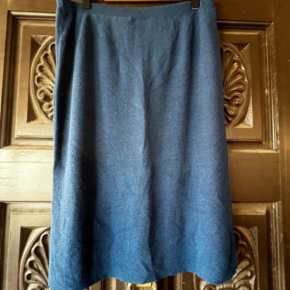 Vintage Chico’s Design Knit Skirt Size 1 - Picture 2 of 4
